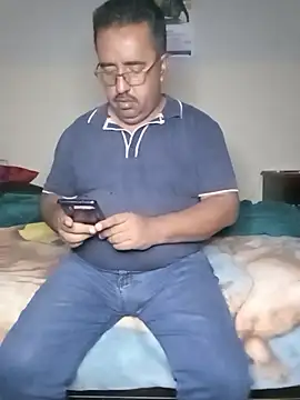 HomHot47 online show from November 2025 06:02:02 AM