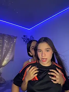 Snapshot of Ashley_and_Zoe chatting on March 2026 05:51:02 PM Ashley and Zoe online show from March 2026 05:51:02 PM