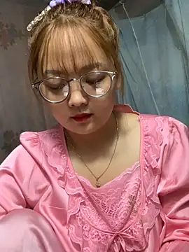 July-y online show from October 2025 02:53:02 AM