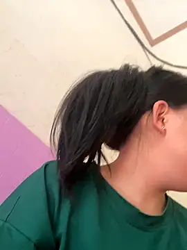 viluna online show from November 2025 05:18:01 AM