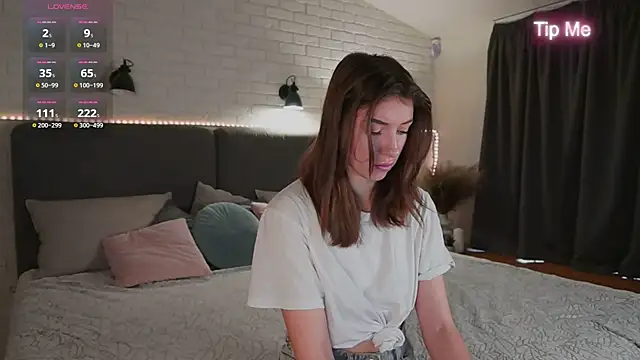 SweetVikki online show from February 2026 09:50:01 AM