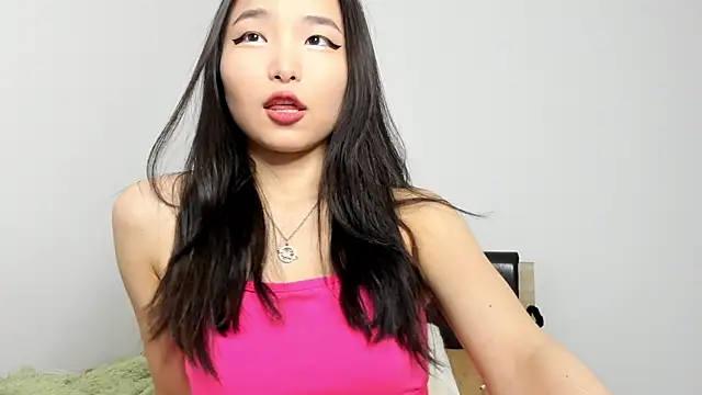 Soyun Mia online show from February 2026 01:38:02 PM