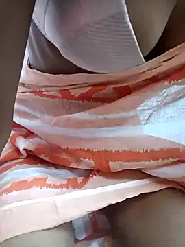 Snapshot of riyaroy9999 chatting on November 2025 06:05:01 AM riyaroy9999 online show from November 2025 06:05:01 AM