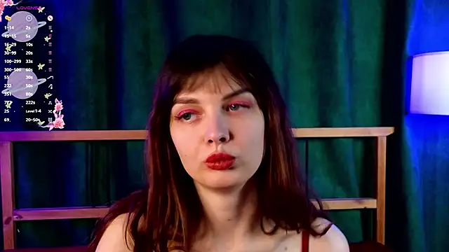 LisaDrake online show from December 2025 08:02:01 PM