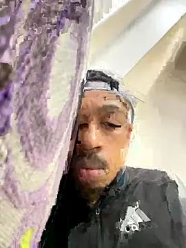 Snapshot of fitsexyman chatting on September 2025 01:05:02 PM fitsexyman online show from September 2025 01:05:02 PM