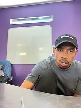 fitsexyman online show from November 2025 12:31:02 PM