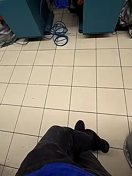 Snapshot of sisman31 chatting on October 2025 12:41:02 AM sisman31 online show from October 2025 12:41:02 AM