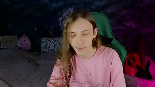 artass2 online show from September 2025 05:57:01 PM