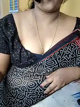 Angel0731 online show from December 2025 06:03:01 PM