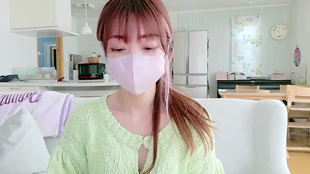 Snapshot of SUZU_1201 chatting on March 2026 01:00:01 AM SUZU 1201 online show from March 2026 01:00:01 AM