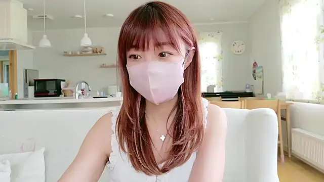 Snapshot of SUZU_1201 chatting on May 2026 04:07:02 AM SUZU 1201 online show from May 2026 04:07:02 AM