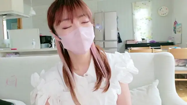 Snapshot of SUZU_1201 chatting on May 2026 12:41:01 AM SUZU 1201 online show from May 2026 12:41:01 AM