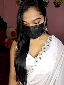 Snapshot of ariya-03 chatting on June 2026 08:07:01 PM ariya-03 online show from June 2026 08:07:01 PM