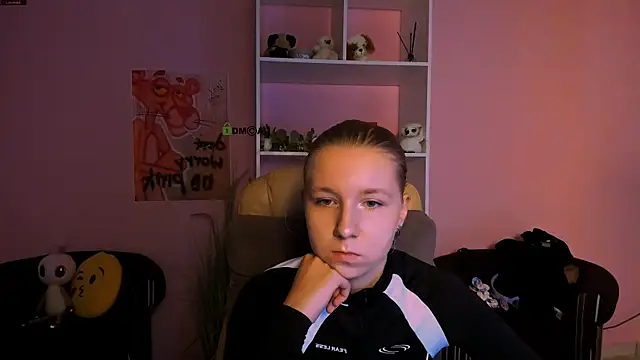 gloria bubble online show from September 2025 05:18:02 AM