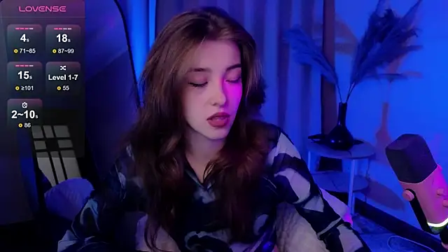 AstraMist online show from September 2025 02:10:01 PM