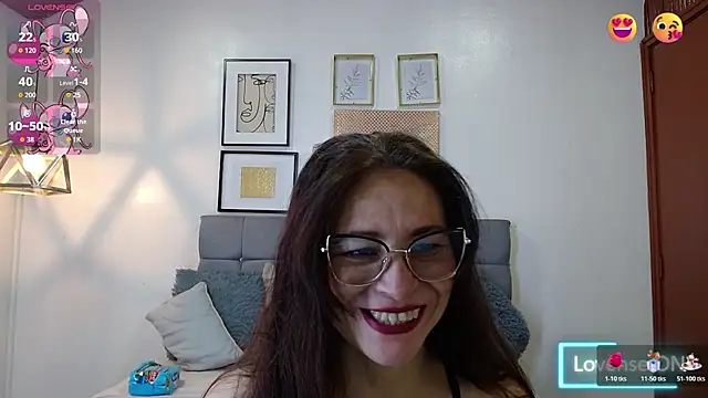  naomi s online show from January 2026 01:57:01 PM