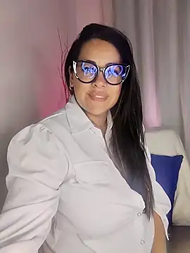 Snapshot of Nicoleefaith_ chatting on April 2026 06:59:02 PM Nicoleefaith online show from April 2026 06:59:02 PM