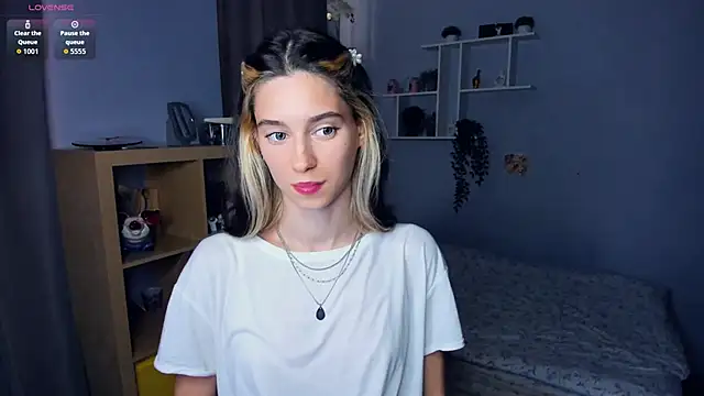 AntonettaTarring online show from September 2025 07:20:02 AM