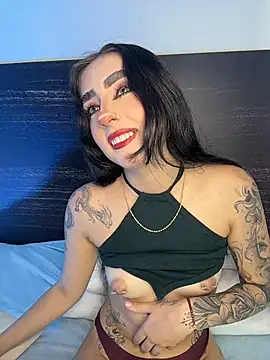 Snapshot of sharlot24 chatting on July 2026 03:09:01 AM sharlot24 online show from July 2026 03:09:01 AM