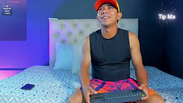 charlotte dante212 online show from September 2025 07:46:02 PM