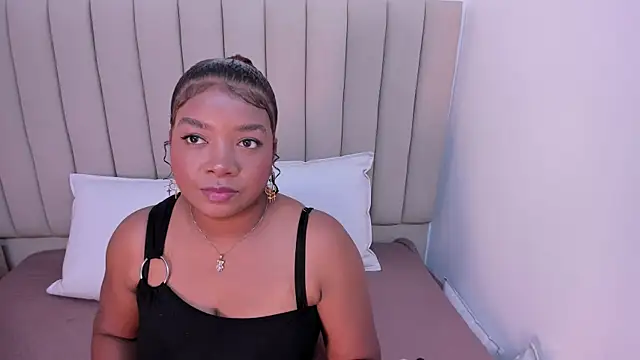 Afrodita de amor online show from October 2025 11:36:01 AM