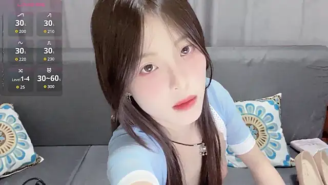 Snapshot of nuonuo321 chatting on September 2025 12:53:01 PM nuonuo321 online show from September 2025 12:53:01 PM