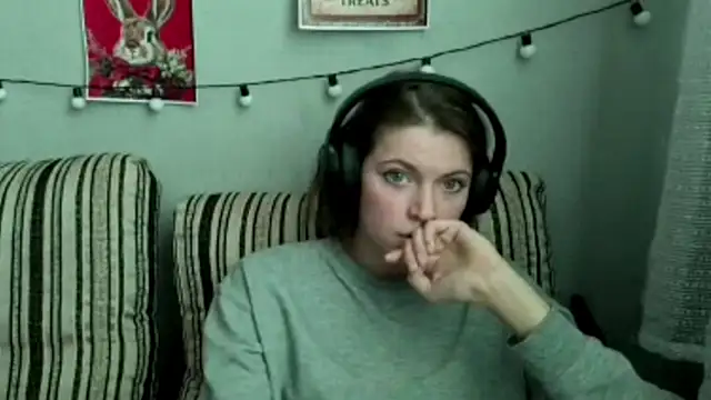 CutieAnny online show from January 2026 06:08:01 AM