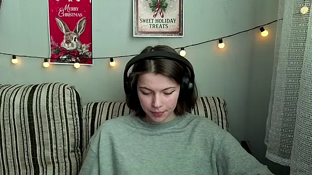 CutieAnny online show from January 2026 05:56:01 AM