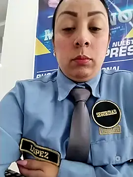 CRISTAL  11 online show from November 2025 12:51:02 PM