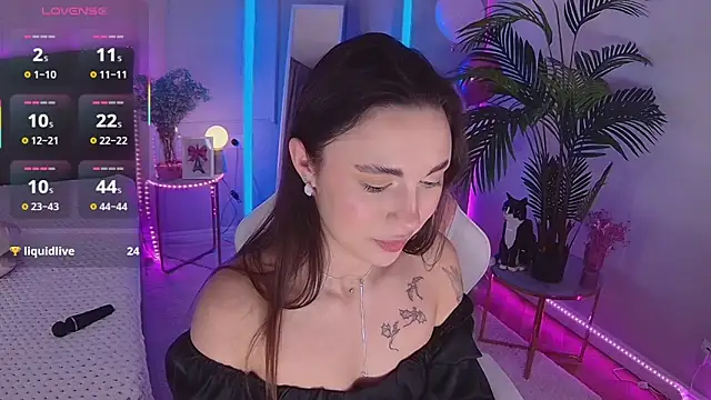 Snapshot of Leri_Star chatting on December 2025 07:53:02 PM Leri Star online show from December 2025 07:53:02 PM