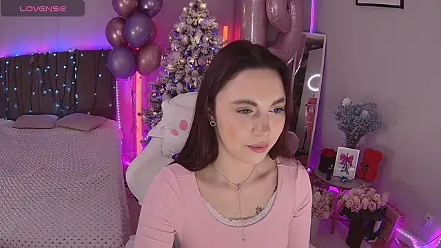 Snapshot of Leri_Star chatting on February 2026 06:33:01 PM Leri Star online show from February 2026 06:33:01 PM