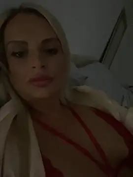 Seductive-SkyeXXX online show from October 2025 09:57:02 PM