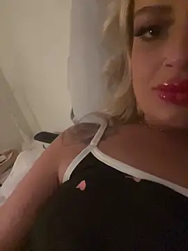 Seductive-SkyeXXX online show from October 2025 05:39:02 AM
