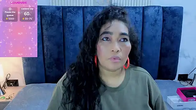 yunkeyc online show from November 2025 02:33:02 AM