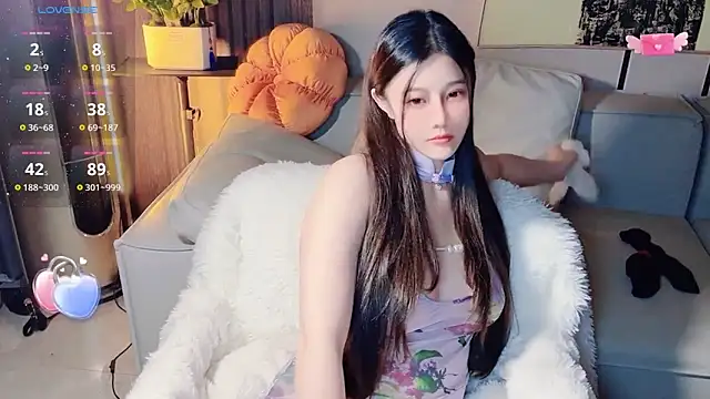 Auu-777 online show from April 2026 07:36:02 PM