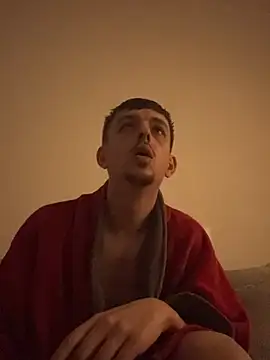 Girlspoop21 online show from April 2026 07:43:01 PM