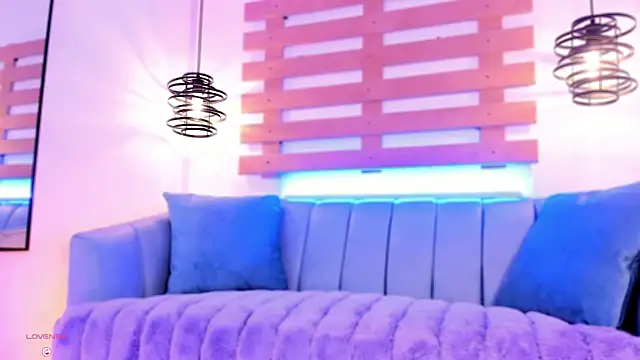 ArianaSantana online show from October 2025 12:50:01 PM