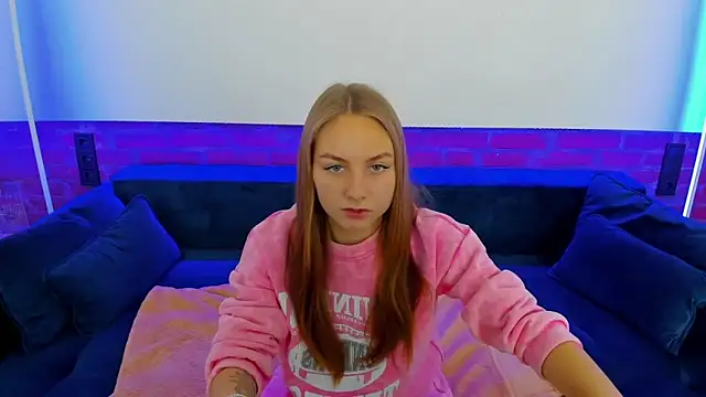 Snapshot of MilaAddams chatting on November 2025 06:35:02 AM MilaAddams online show from November 2025 06:35:02 AM