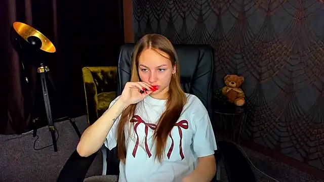 MilaAddams online show from July 2026 05:32:02 AM
