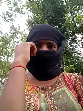 Pari queen 44 online show from October 2025 06:45:01 AM