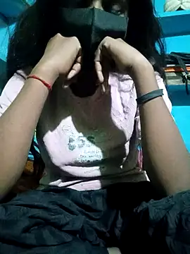 Pari queen 44 online show from October 2025 04:47:01 PM