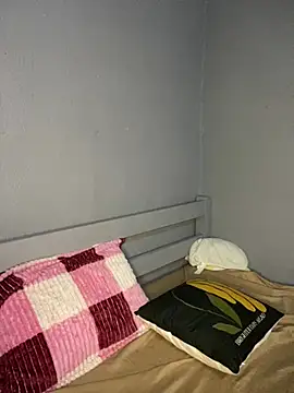 Snapshot of Shy_SexyLady chatting on March 2026 10:10:01 AM Shy SexyLady online show from March 2026 10:10:01 AM