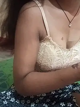 Snapshot of Akanksha789 chatting on October 2025 05:28:01 AM Akanksha789 online show from October 2025 05:28:01 AM