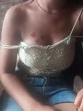 Snapshot of Akanksha789 chatting on October 2025 10:18:01 AM Akanksha789 online show from October 2025 10:18:01 AM