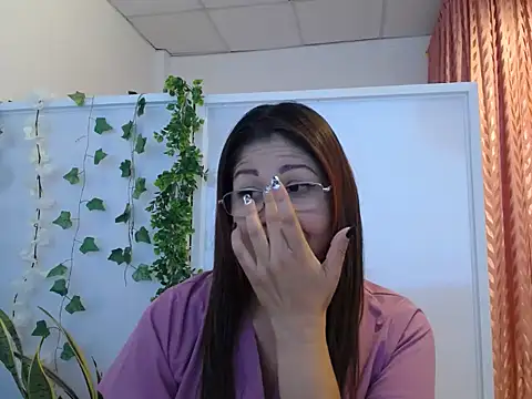 Snapshot of Manuela_lara_ chatting on September 2025 03:55:01 PM Manuela lara  online show from September 2025 03:55:01 PM