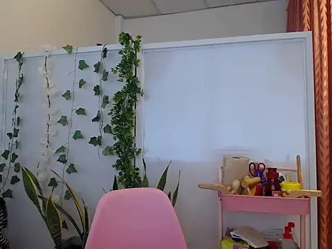 Snapshot of Manuela_lara_ chatting on September 2025 01:44:02 PM Manuela lara  online show from September 2025 01:44:02 PM