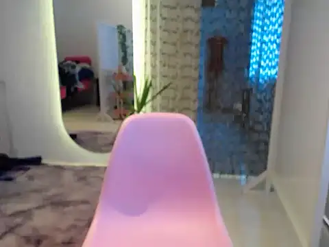 Snapshot of Manuela_lara_ chatting on September 2025 01:47:02 PM Manuela lara  online show from September 2025 01:47:02 PM