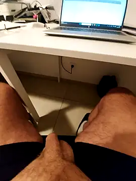 Snapshot of hpp66 chatting on November 2025 05:35:02 PM hpp66 online show from November 2025 05:35:02 PM