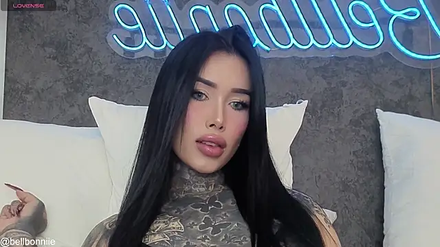 belllbonniie online show from April 2026 08:04:01 PM