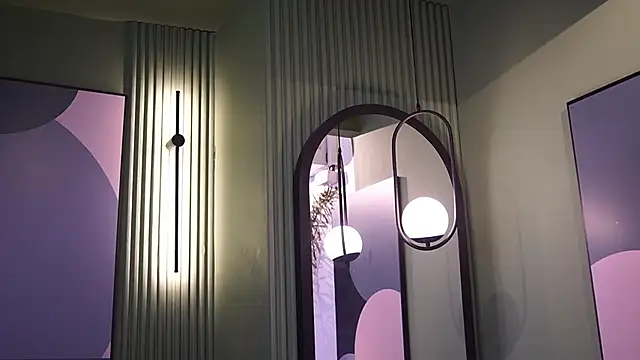 Tayler Kim online show from October 2025 06:27:02 PM